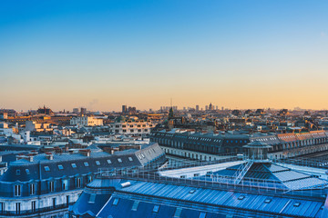 荣威油电混合切换按钮