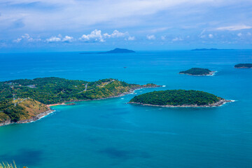 汽车无缘无故被别人划了怎么办